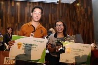 Compiten para conocer el mejor deletreador en ingl&eacute;s