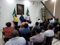 Ejidatarios denunciar&aacute;n a enlace de la PA ante AMLO