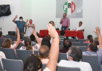 Alcaldes pri&iacute;stas cierran filas con el partido