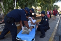 Indigente sufre ataque de epilepsia en parque de Santa Lucía