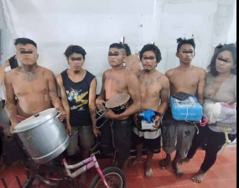 Detienen a seis por robo en Umán