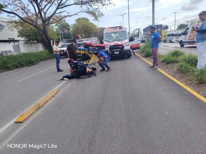 Motociclista lesionado en siniestro vial