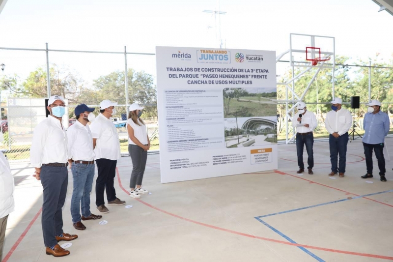 Gobernador y alcalde entregan cancha de usos múltiples del Paseo Henequenes