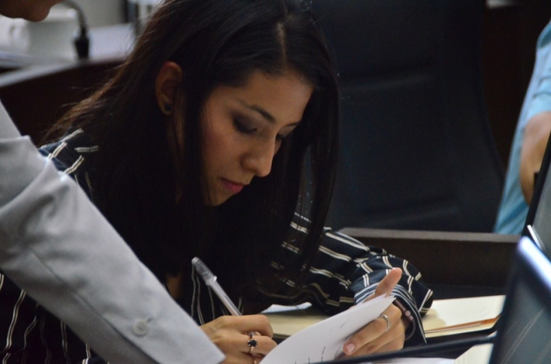 Cárcel a ciberacosadores hasta por cuatro años, propone diputada