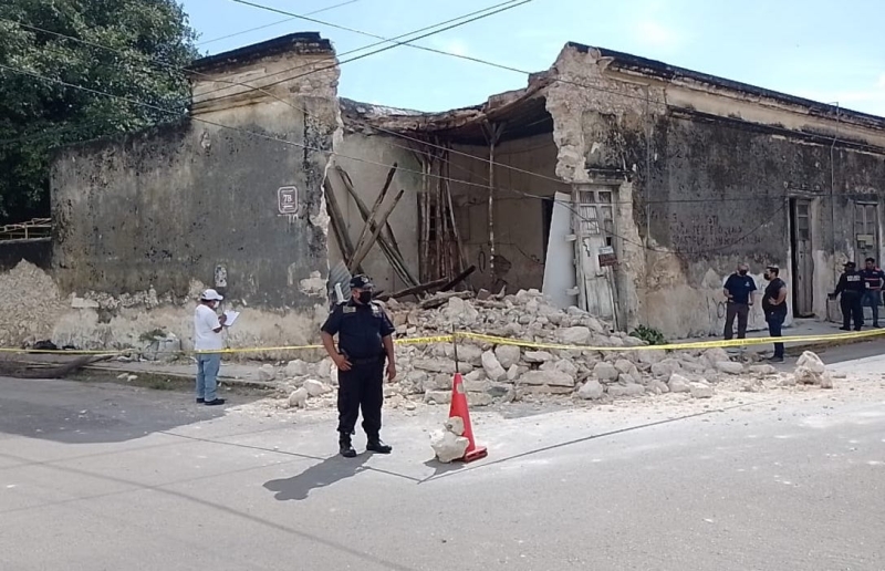 Reportan derrumbe parcial de casona del Centro Histórico 