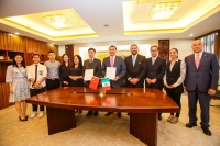 Ren&aacute;n Barrera abre nuevas oportunidades de intercambio acad&eacute;mico con China