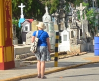 Panteones permanecerán abiertos por festejos del Día de la Madre