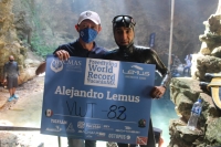 Alejandro Lemus rompe primer r&eacute;cord mundial