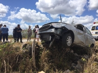 Turistas asi&aacute;ticos se accidentan al chocar con zopilote