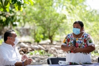 Ren&aacute;n Barrera presenta sus propuestas de "M&eacute;rida segura"