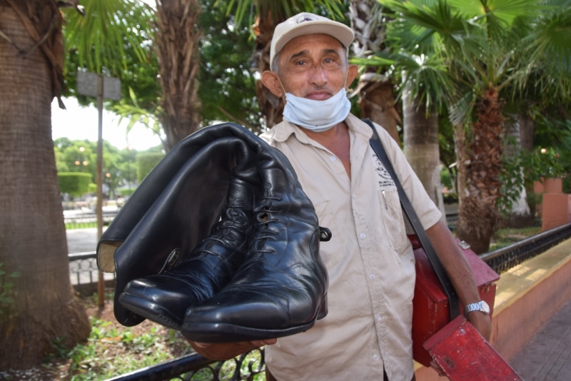 Covid-19 le arranca la vida a dos aseadores de calzado
