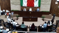 Minuto de silencio en Congreso local en honor de polic&iacute;a asesinado