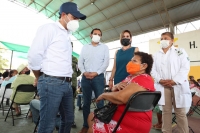 Segunda dosis de vacuna contra Covid-19 da tranquilidad a adultos mayores: Vila