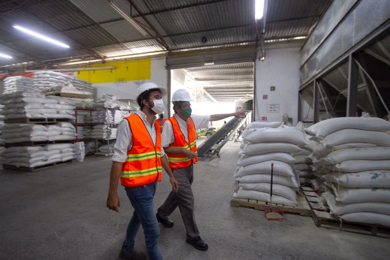 Empresas apoyan a Pablo Gamboa