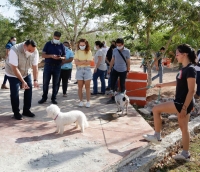 Ren&aacute;n Barrera supervisa remodelaci&oacute;n del parque en Montes de Am&eacute;