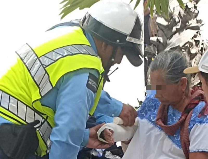 Banquetas en mal estado ocasionan accidentes en el Centro