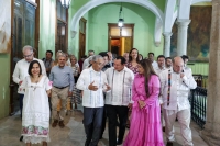 "Huacho" recibe a embajadores y funcionarios federales en Palacio de Gobierno