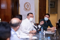 Se re&uacute;ne Ren&aacute;n Barrera con socios de la Canainma