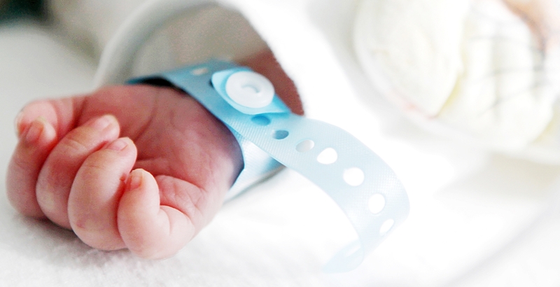 Bebé de 10 meses fallece por coronavirus   