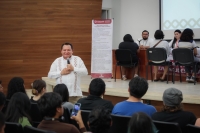 Supervisa gobernador registro de becas a universitarios