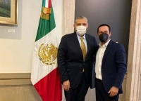 Vila sostiene encuentro con secretario de Gobernaci&oacute;n