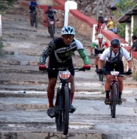 Alan Carrillo y Karina Gir&oacute;n ganan cuarta edici&oacute;n de &ldquo;La Venganza del Alux&rdquo;