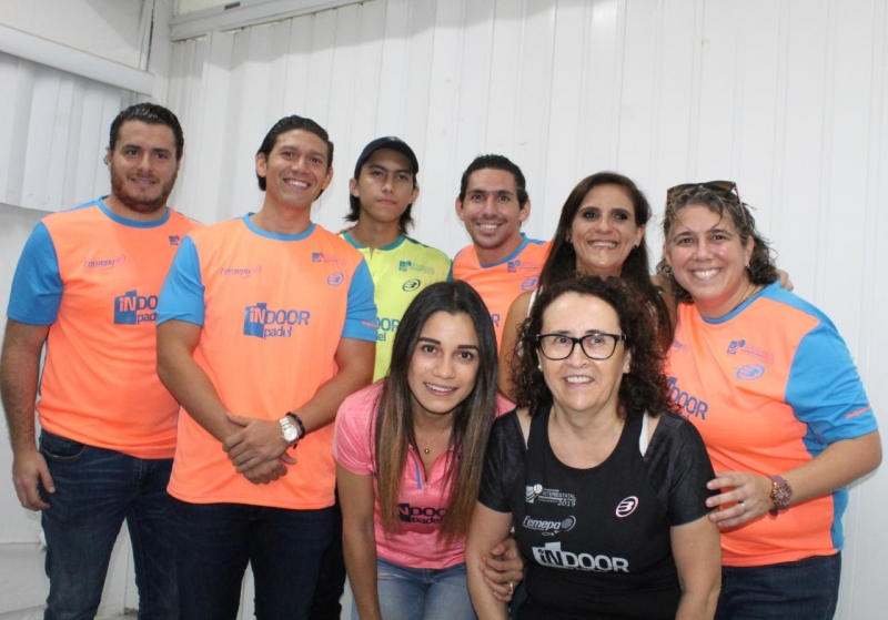 Viaja selección de pádel a Campeonato Nacional en CDMX