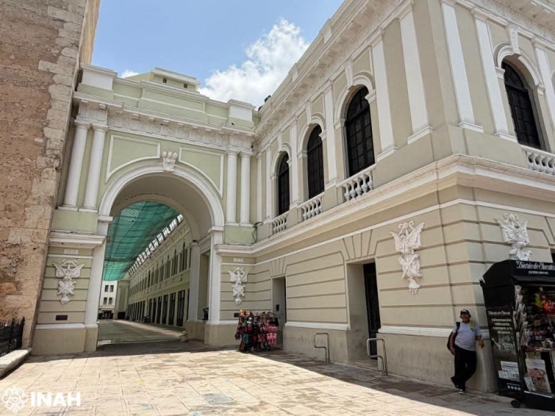 Otorgan al INAH custodia del Ex Ateneo Peninsular