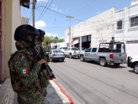 Realizan operativo en tienda de ropa en el Centro Hist&oacute;rico