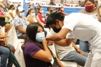 Avanza vacunaci&oacute;n contra coronavirus en municipios yucatecos