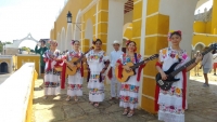 Trovadoras del Mayab graban video musical en Izamal