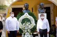 Calle de M&eacute;rida llevar&aacute; nombre de Armando Manzanero