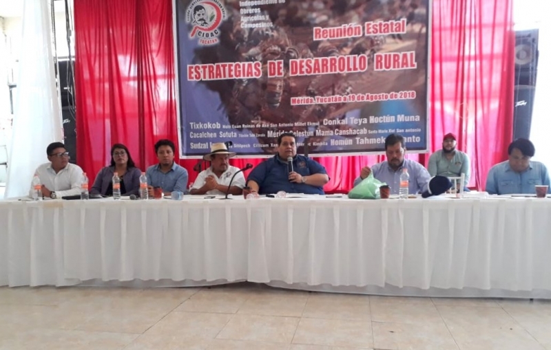 Dirigencias nacional y estatal de Cioac se reúnen con las bases