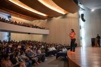 Juventudes profesionistas y emprendedoras estar&aacute;n en mi gobierno: Vida