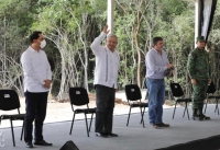 Vila Dosal pide apoyo a AMLO para ayudar a los afectados tras paso de hurac&aacute;n