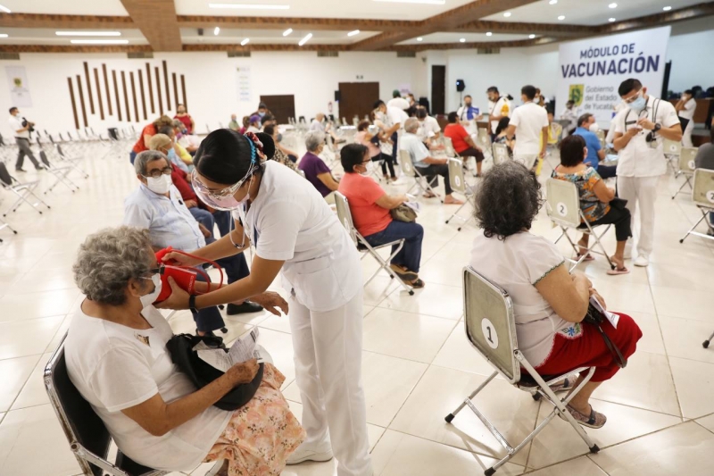 Vacunación de adultos mayores avanza sin contratiempos: Vila