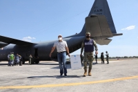 Nuevo cargamento de vacunas llega a Yucat&aacute;n