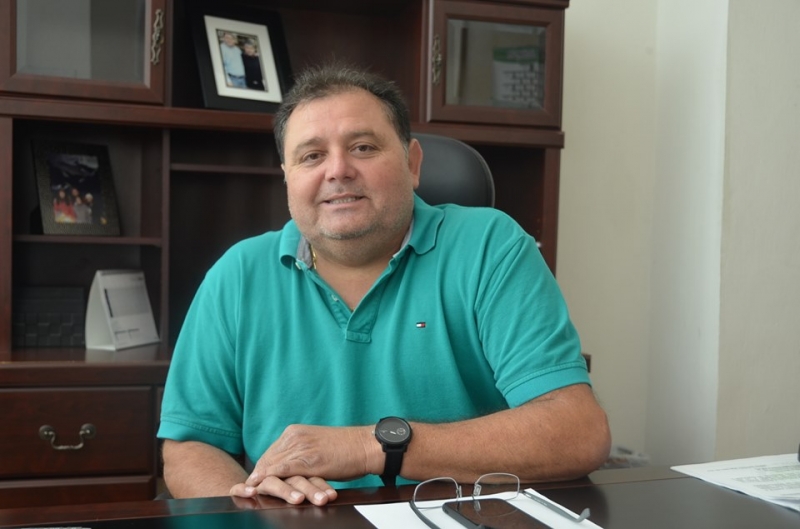 Prestaciones y salarios, deuda pendiente con trabajadores