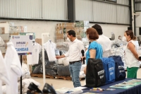 Vila Dosal inicia la entrega de paquetes &uacute;tiles escolares