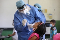 Arranca la aplicaci&oacute;n aleatoria de pruebas Covid en escuelas