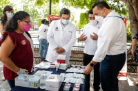 Realizan pruebas de detecci&oacute;n del VIH en la Plaza Grande