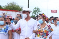 Ra&uacute;l Paz increpa a cibernauta por comentario en Facebook&nbsp;