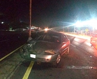 Duerme al volante y derriba poste de luz&nbsp;