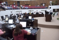 “Exhortitis crónica” se apodera del Congreso local