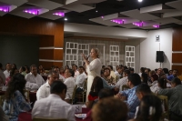 Ver&oacute;nica Camino se re&uacute;ne con 500 abogados