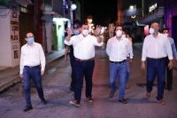 Supervisan Vila y Ren&aacute;n avances de se&ntilde;alizaci&oacute;n en el Centro Hist&oacute;rico